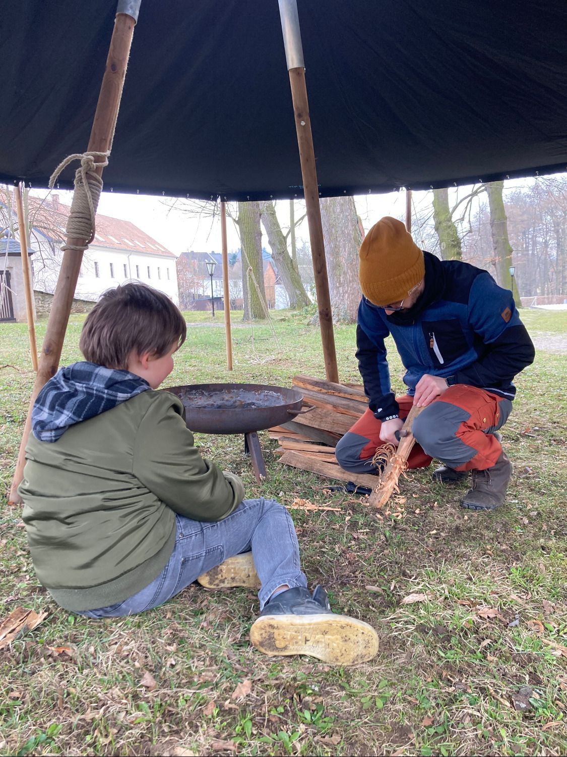 vorbereitung vom lagerfeuer